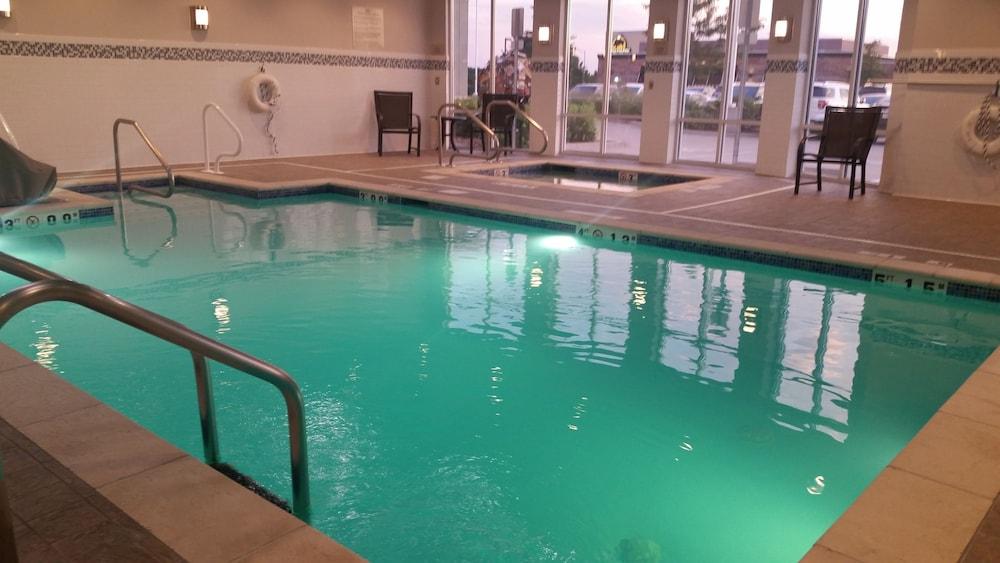 Hilton Garden Inn Olathe Extérieur photo