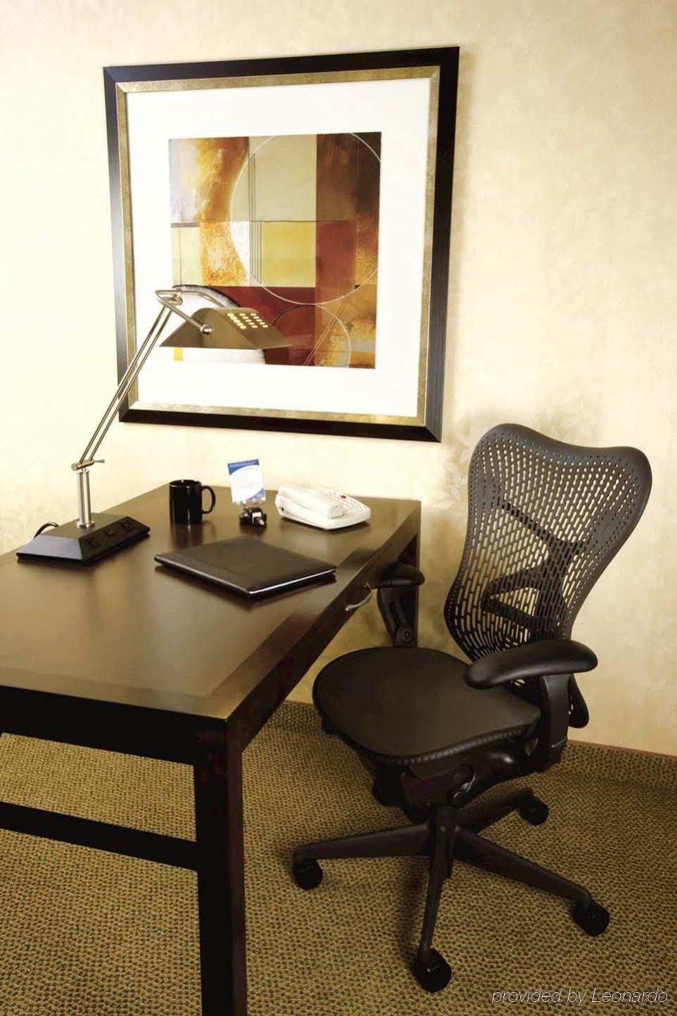 Hilton Garden Inn Olathe Extérieur photo